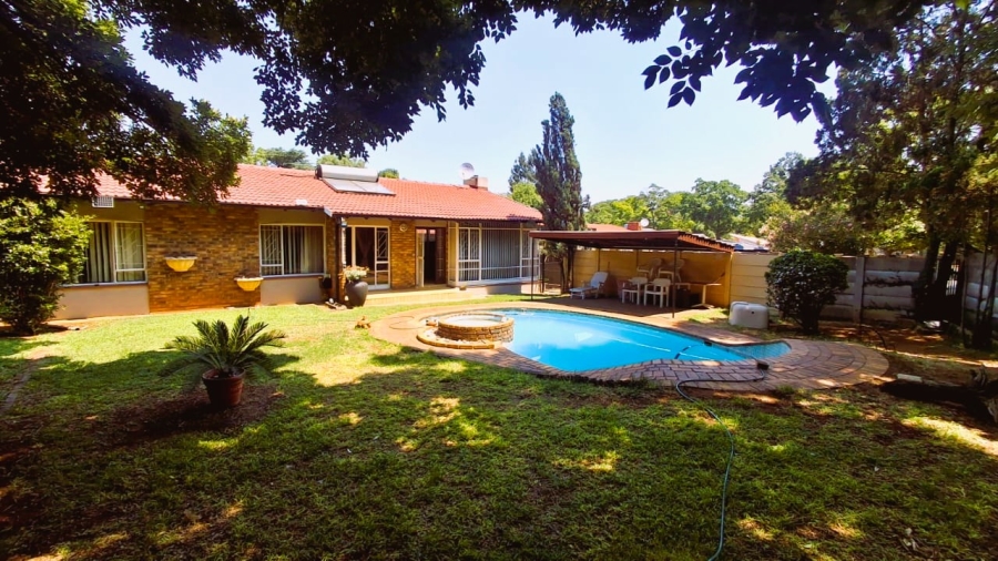 3 Bedroom Property for Sale in Sasolburg Ext 1 Free State
